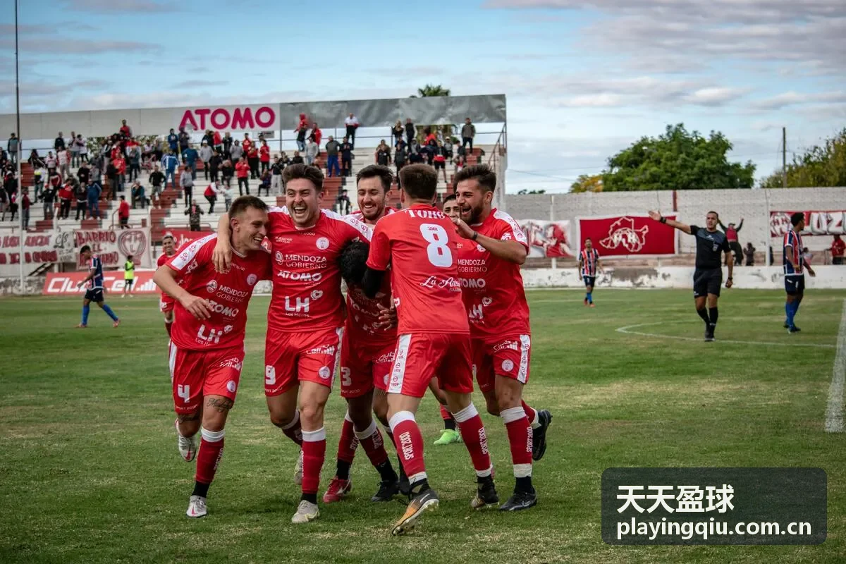 天天盈球转会新闻：夏季转会窗口最新动态汇总